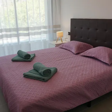 Atlantic - Three-bedroom Premium Апартаменти